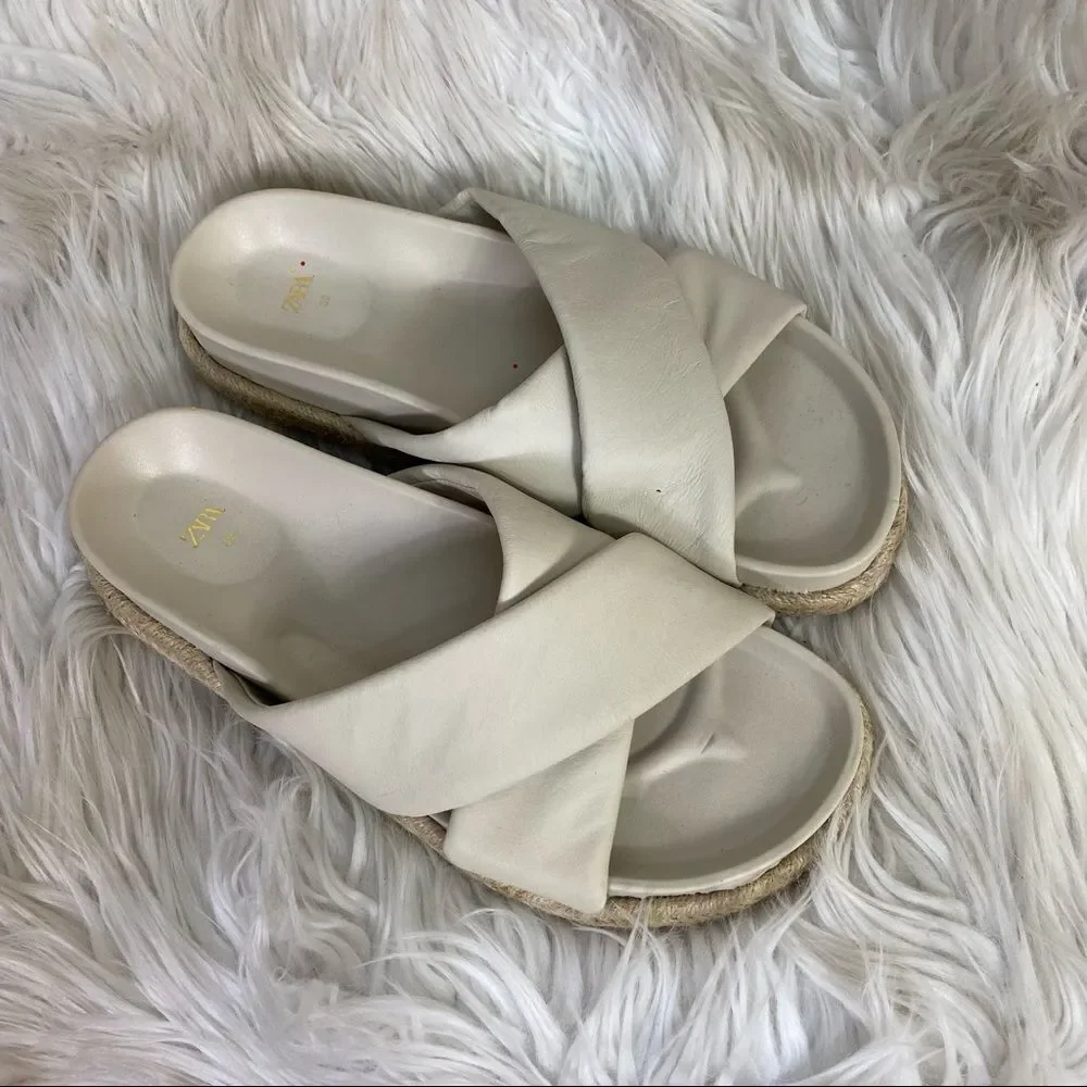 NEW ZARA ecru white leather flat wide straps sandals 39 US 8.5 - Picture 3 of 11